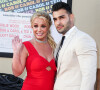 Britney Spears et son compagnon Sam Asghari à la première de "Once Upon a Time in Hollywood" à Hollywood.