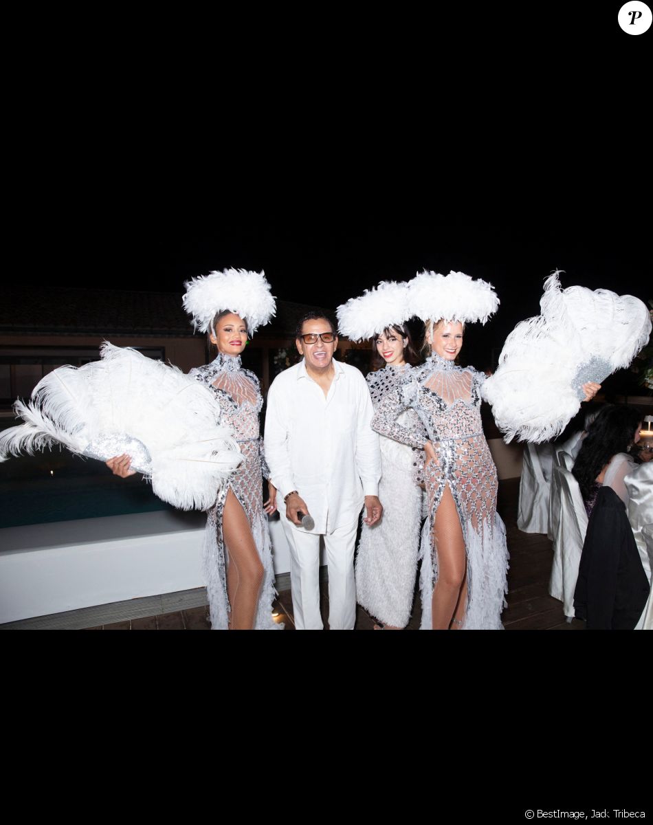 Illustration lors de la fête d'anniversaire de Massimo Gargia (81 ans) organisé par l'hôtel de Paris à Saint-Tropez, Côte d'Azur, France, le 20 août 2021. © Jack Tribeca/Bestimage