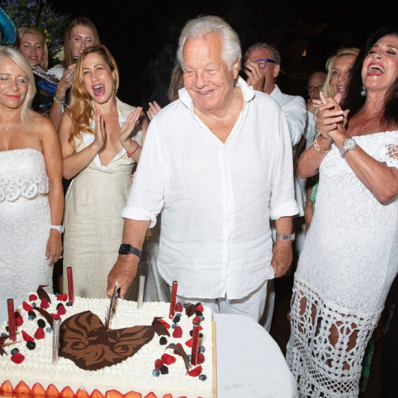 Massimo Gargia lors de la fête d'anniversaire de Massimo Gargia (81 ans) organisé par l'hôtel de Paris à Saint-Tropez, Côte d'Azur, France, le 20 août 2021. © Jack Tribeca/Bestimage 