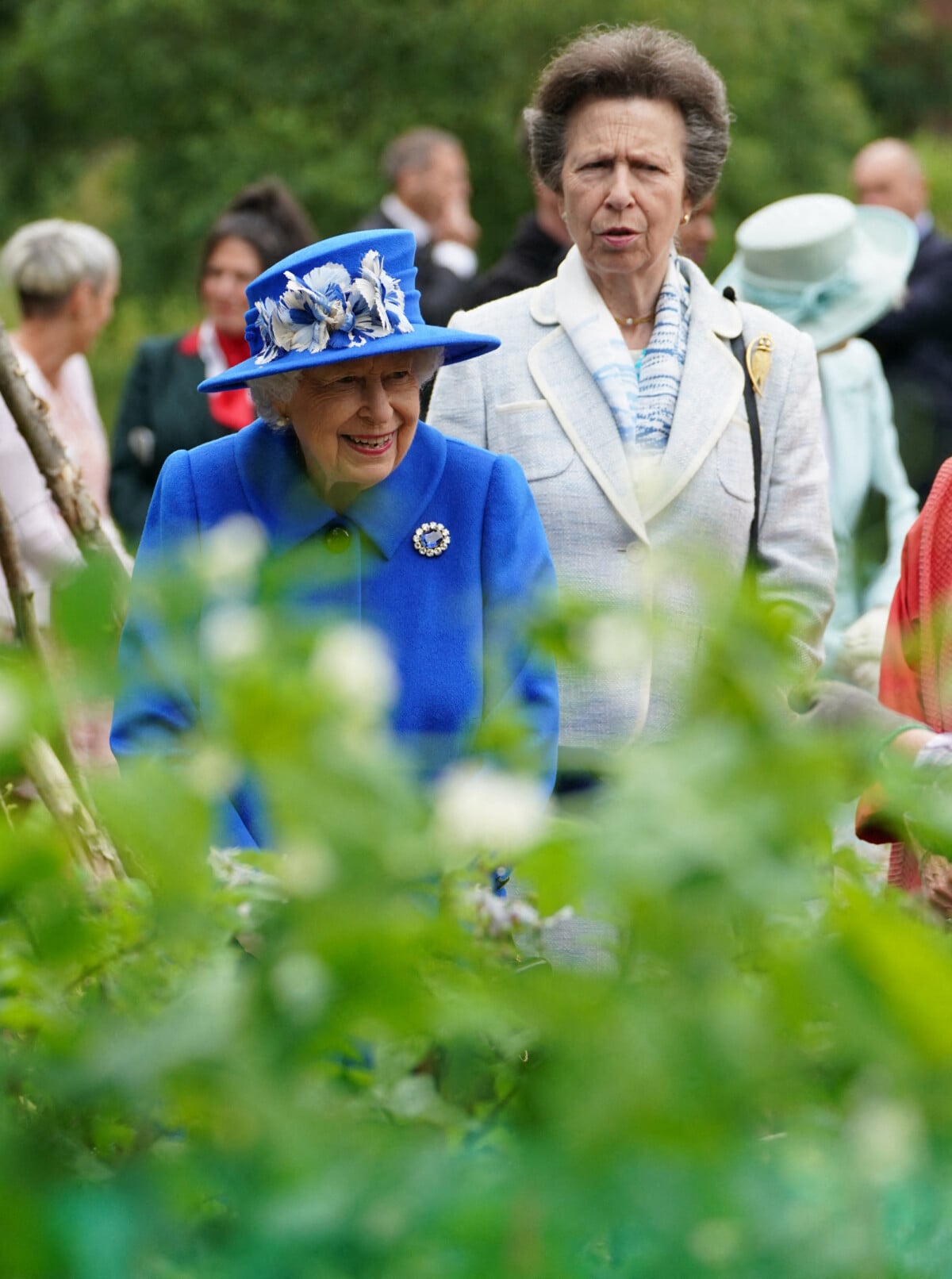 photo-la-reine-elisabeth-ii-d-angleterre-et-la-princesse-anne