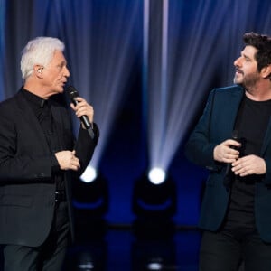 Gérard Lenorman et Patrick Fiori - Enregistrement de l'émission "Fête de la chanson française" à l'Olympia à Paris, qui sera diffusée le 9 janvier sur France 2. © Tiziano Da Silva - Cyril Moreau / Bestimage