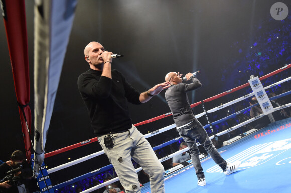 Le groupe marseillais IAM (Shurik'n et Akhenaton) lors du gala de boxe organisé par Univent Production au Palais des Sports de Marseille le 24 mars 2018. © Bruno Bebert/Bestimage