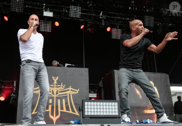 Akhenaton et Shurik'n - Le groupe IAM en concert lors du Festival Lollapalooza à l'Hippodrome de Longchamp à Paris. Le 23 juillet 2017 © Stéphane Vansteenkiste / Bestimage