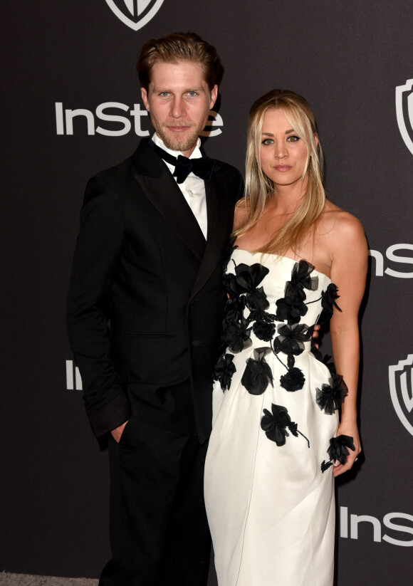 Karl Cook et sa femme Kaley Cuoco - Photocall de la soirée "Warner InStyle Golden Globes After Party" au Beverly Hilton Hotel à Beverly Hills. Le 6 janvier 2019