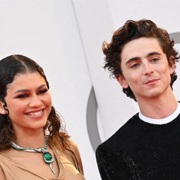 Zendaya et Timothée Chalamet assistent à la projection du film "Dune" lors du 78e Festival International du Film de Venise (La Mostra). Venise, le 3 septembre 2021.