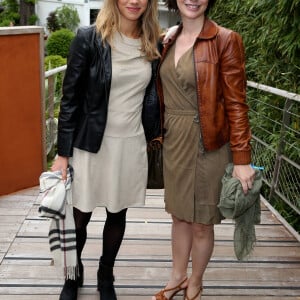 Marion Rousse et Nathalie Péchalat - People au village des Internationaux de Tennis de Roland Garros le 26 mai 2016. © Dominique Jacovides / Bestimage 