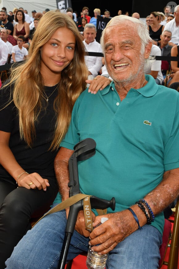 Jean-Paul Belmondo et sa fille Stella - Gala de boxe "No Limit Episode IX" organisé par Brahim Asloum en plein air au théâtre Tivol au Cannet le 18 juillet 2019. 