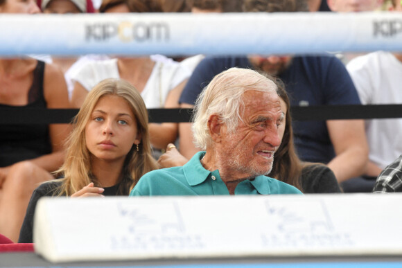 Jean-Paul Belmondo et sa fille Stella - Gala de boxe "No Limit Episode IX" au théâtre Tivol au Cannet le 18 juillet 2019. © Bruno Bebert/Bestimage