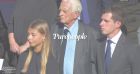 Hommage à Jean-Paul Belmondo : sa fille Stella en larmes, soutenue par Natty