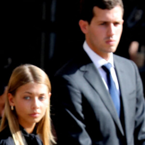 Le président de la République française, Emmanuel Macron, sa femme la Première Dame Brigitte Macron, Paul Belmondo, Patricia Belmondo, Stella Belmondo, Victor Belmondo lors de la cérémonie d'hommage national à Jean-Paul Belmondo à l'Hôtel des Invalides à Paris, France, le 9 septembre 2021. © Dominique Jacovides/Bestimage 