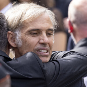 Paul Belmondo - Sorties - Obsèques de Jean-Paul Belmondo en l'église Saint-Germain-des-Prés, à Paris le 10 septembre 2021. © Cyril Moreau / Bestimage 