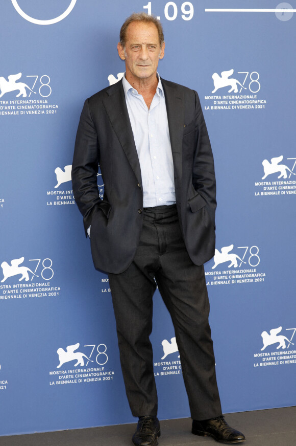 Vincent Lindon au photocall du film "Un Autre Monde" lors du festival international du film de Venise (La Mostra), à Venise, Italie, le 10 septembre 2021.