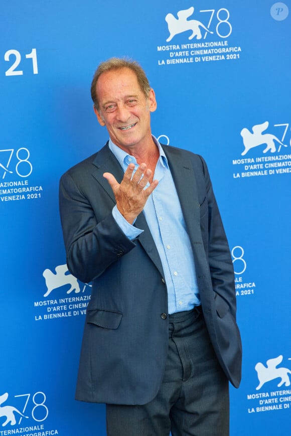 Vincent Lindon au photocall du film "Un Autre Monde" lors du festival international du film de Venise (La Mostra), à Venise, Italie, le 10 septembre 2021.