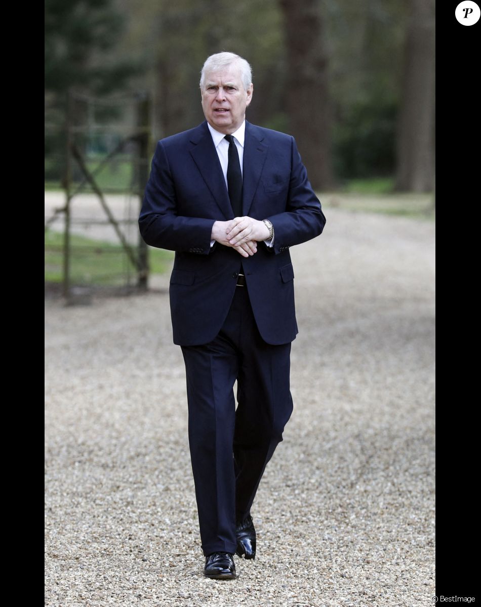 Le prince Andrew, duc York, assiste au service religieux du dimanche 11 avril 2021 en la chapelle royale à Windsor