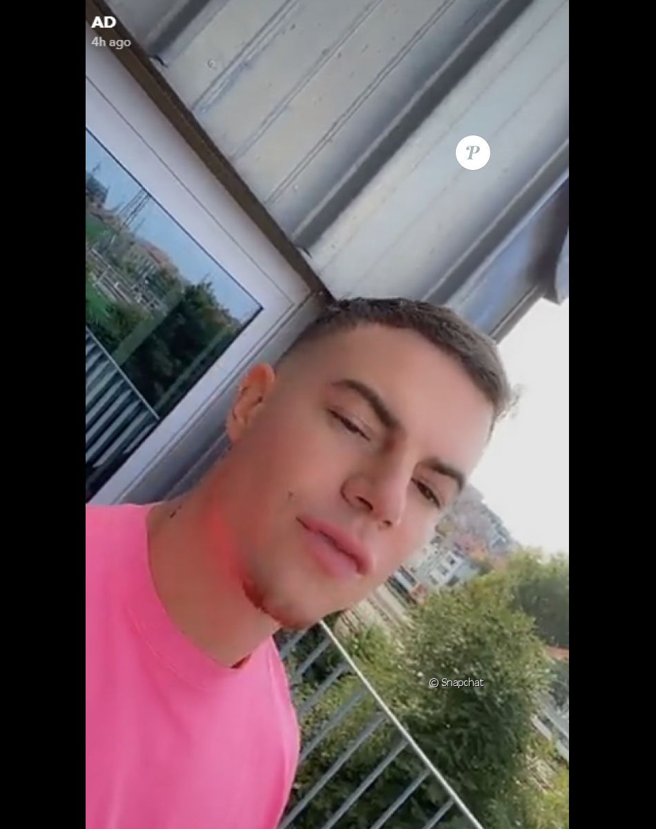 Adrien Laurent, candidat de télé-réalité, a été cambriolé à Bruxelles après un showcase de Booba.