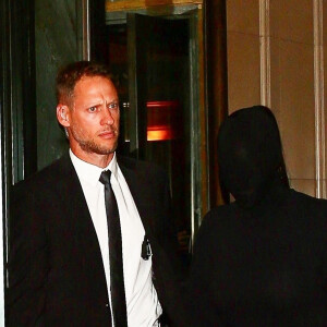 Kim Kardashian à la sortie de l'hôtel The Ritz-Carlton hotel New York pour se rendre à la soirée du Met Gala (Met Ball) 2021 à New York le 13 septembre 2021. 