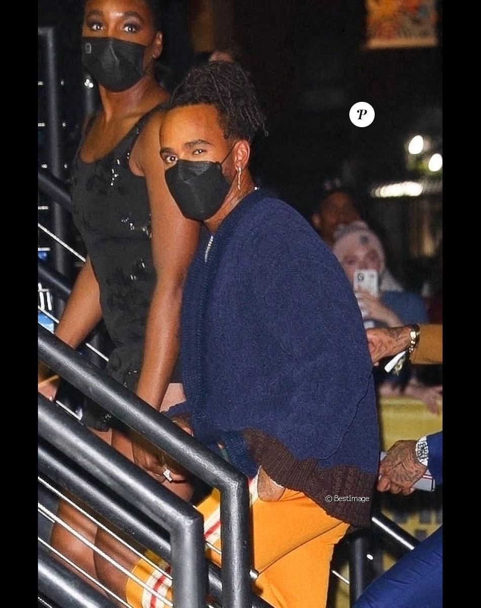 Lewis Hamilton arrive à l'after-party de Rihanna après la soirée du Met Gala 2021 à New York, le 13 septembre 2021.