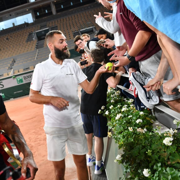 Exclusif - Benoît Paire, Gaël Monfils - Benoît Paire, Gaël Monfils, Domingo (Pierre Alexis Bizot) et Zerator (Adrien Nougaret) deux streamers se rencontrent lors d'un match de tennis à Roland Garros, Paris le 18 septembre 2021. © Veeren/Bestimage