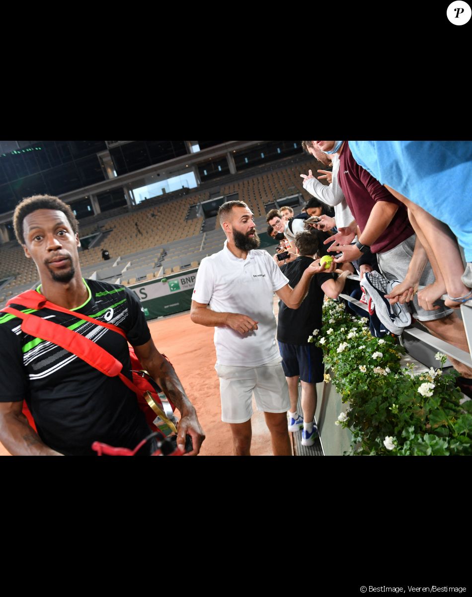 Exclusif - Benoît Paire, Gaël Monfils - Benoît Paire, Gaël Monfils, Domingo (Pierre Alexis Bizot) et Zerator (Adrien Nougaret) deux streamers se rencontrent lors d'un match de tennis à Roland Garros, Paris le 18 septembre 2021. © Veeren/Bestimage