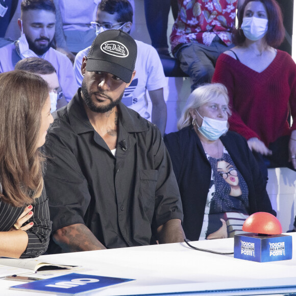 Exclusif - Valérie Bénaïm, Booba (Elie Yaffa) - TPMP (Touche Pas à Mon Poste) présenté par Cyril Hanouna, diffusée en direct le 20 Septembre 2021 sur C8 avec Booba venu annoncer son prochain concert au Stade de France - Paris le 20 Septembre 2021 © Jack Tribeca / Bestimage 