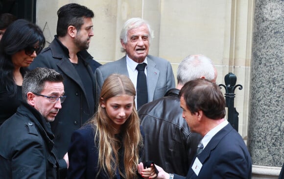 Carlos Sotto Mayor, Jean-Paul Belmondo et sa fille Stella - Obsèques de Charles Gérard en la cathédrale arménienne Saint-Jean-Baptiste de Paris le 25 septembre 2019.