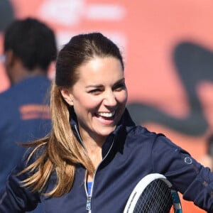 Catherine (Kate) Middleton, duchesse de Cambridge et Emma Raducanu lors d'un événement organisé par le programme LTA Youth, au National Tennis Center de Londres, Royaume Uni, le 24 septembre 2021.