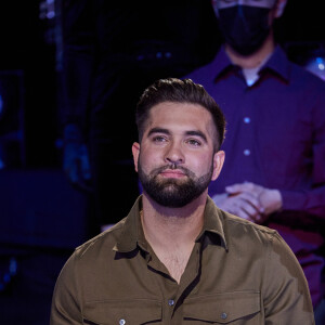 Kendji Girac - Enregistrement de l'émission "Allez viens je t'emmène...Au Music Hall" au Studio Gabriel à Paris, qui sera diffusée le 28 mai sur France 3. Le 6 avril 2021 © Cyril Moreau / Bestimage 