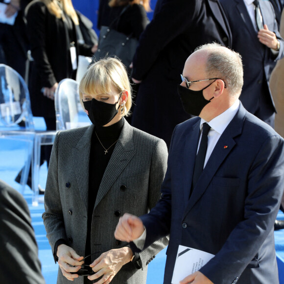 La princesse Charlène de Monaco, le prince Albert II - Cérémonie d'hommage national aux victimes de l'attentat terroriste du 29 octobre 2020 au sommet de la Colline du Château à Nice le 7 novembre 2020. Un terroriste islamiste est entré dans la basilique Notre Dame de l'Assomption à Nice et a fait trois victimes avec un couteau avant d'être neutralisé par la police municipale. © Jean-François Ottonello/ Nice Matin / Bestimage