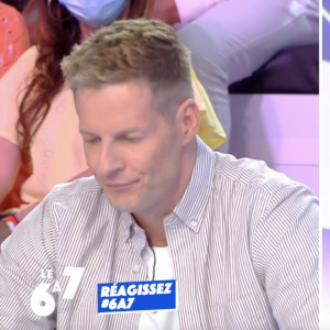 Matthieu Delormeau révèle avoir subi une opération de la paupière à cause d'un problème à l'oeil, sur le plateau de "Touche pas à mon poste" sur C8 le 30 septembre 2021.