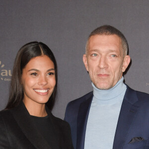 Vincent Cassel et sa femme Tina Kunakey à l'avant-première du film policier "L'Empereur de Paris" au cinéma Gaumont-Opéra à Paris, France, le 10 décembre 2018. © Coadic Guirec/Bestimage 