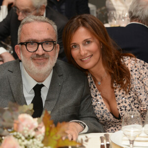 Dominique Farrugia et sa femme Isabelle - Gala annuel du "Casip-Cojasor" à l'Hôtel Salomon de Rothschild à Paris, le 12 novembre 2019. © Erez Lichtfeld/Bestimage 