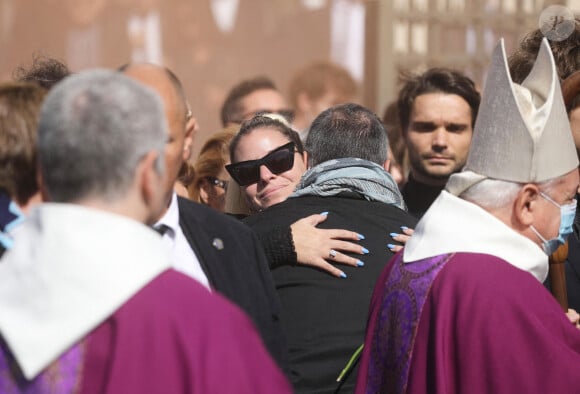 Sophie Tapie - Sorties des obsèques de Bernard Tapie en la Cathédrale La Major à Marseille le 8 octobre 2021. © Jacovides / Santini / Bestimage 