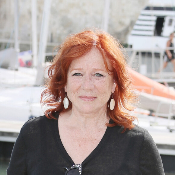 Eva Darlan - Photocall de la série "Faites des gosses" lors de la 21e édition du Festival de la Fiction TV de la Rochelle. Le 14 septembre 2019. © Patrick Bernard / Bestimage