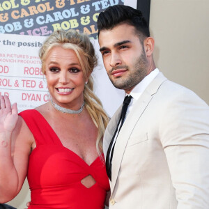 Britney Spears s'est fiancée avec Sam Asghari - Britney Spears, Sam Asghari - Les célébrités assistent à la première de "Once Upon a Time in Hollywood" à Hollywood, le 22 juillet 2019.