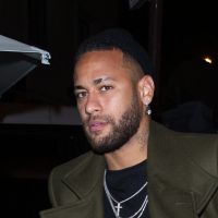 Neymar violemment insulté par un journaliste qui pensait que son micro était fermé !