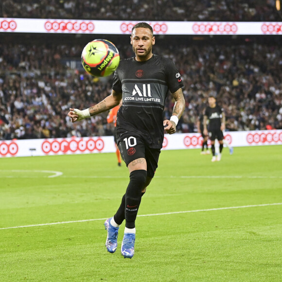Neymar Jr (PSG) - Match de football ligue 1 Uber Eats PSG - Montpellier (2-0) au Parc des Princes à Paris le 25 septembre 2021 © JB Autissier / Panoramic / Bestimage