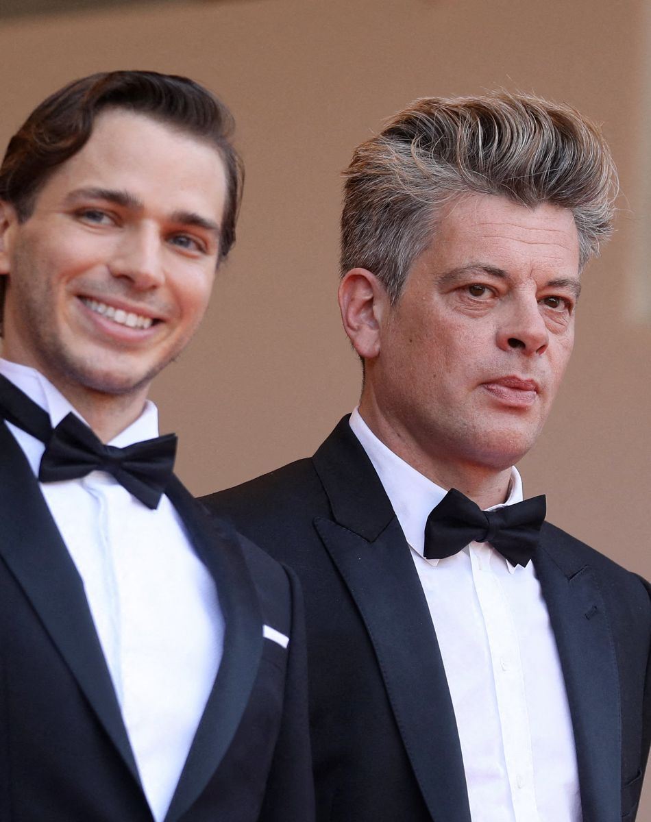 Emanuele Arioli, Benjamin Biolay - Montée des marches du film "France" lors du 74e Festival de Cannes. Le 15 juillet 2021. © Borde-Jacovides-Moreau / Bestimage