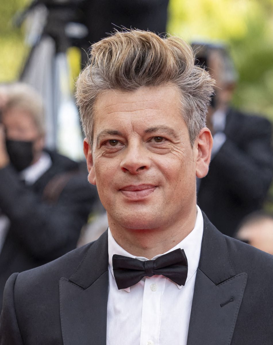 Benjamin Biolay - Montée des marches du film "France" lors du 74e Festival International du Film de Cannes. Le 15 juillet 2021. © Borde-Jacovides-Moreau / Bestimage