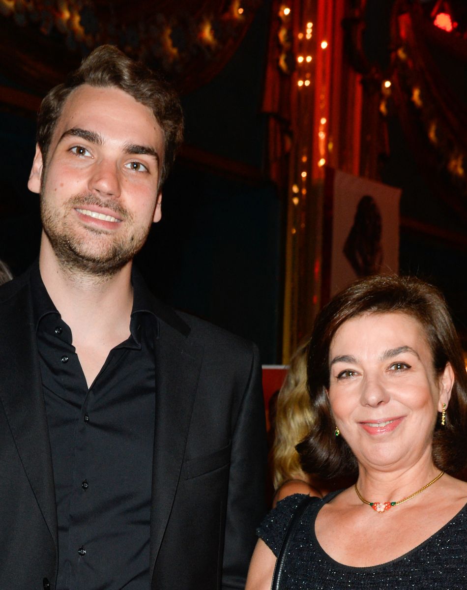 Valentin Montand et sa mère Carole Amiel - 29e cérémonie des Molières 2017 aux Folies Bergère à Paris le 29 mai 2017. © Coadic Guirec/Bestimage