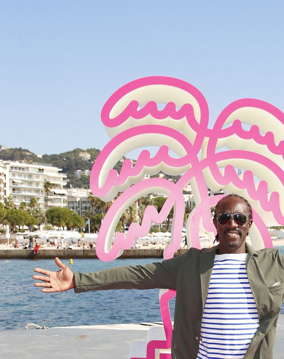Marco Prince - Photocalls sur le ponton de l'hôtel Barrière Le Majestic lors de la 4ème édition de Canneseries au Palais des Festivals à Cannes. Le 13 octobre 2021 © Christophe Aubert via Bestimage