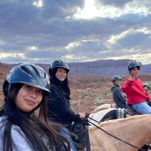 Jade Hallyday en famille dans l'Utah. Instagram. Le 15 octobre 2021.