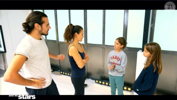 Lucie Lucas avec ses filles et Anthony Colette, images dévoilées lors du prime de "Danse avec les stars 2021" du 15 octobre, sur TF1