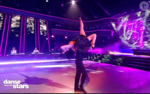 Dita Von Teese et Christophe Licata lors du prime de "Danse avec les stars 2021" du 15 octobre, sur TF1