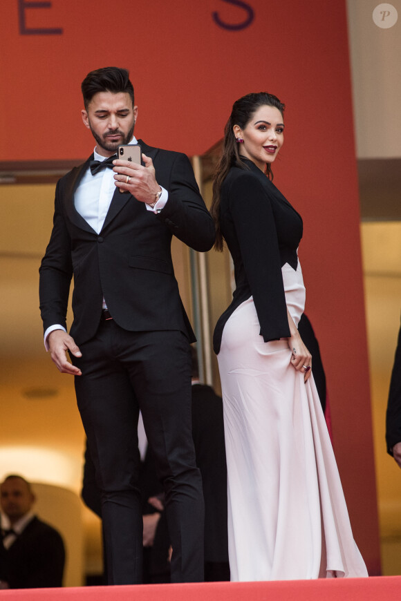 Thomas Vergara et sa femme Nabilla Benattia (enceinte) - Montée des marches du film "A Hidden Life" lors du 72ème Festival International du Film de Cannes. Le 19 mai 2019 © Jacovides-Moreau / Bestimage 