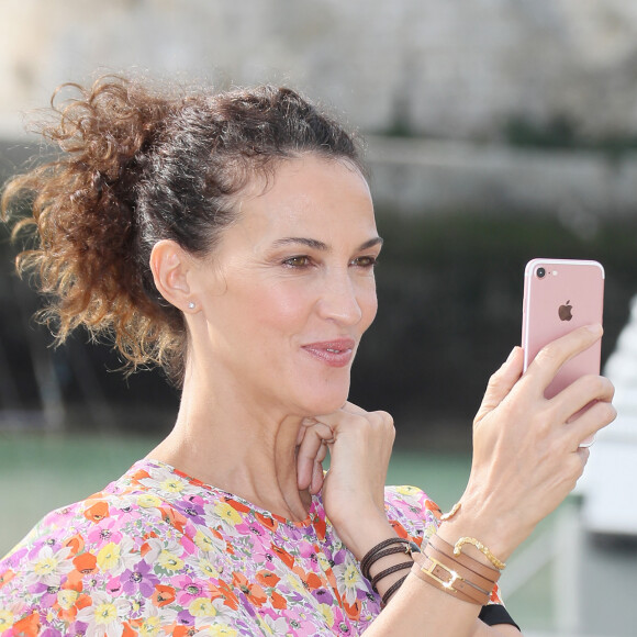 Linda Hardy - Photocall de la série "Demain nous appartient" lors de la 21e édition du Festival de la Fiction TV de la Rochelle. Le 14 septembre 2019. © Patrick Bernard / Bestimage