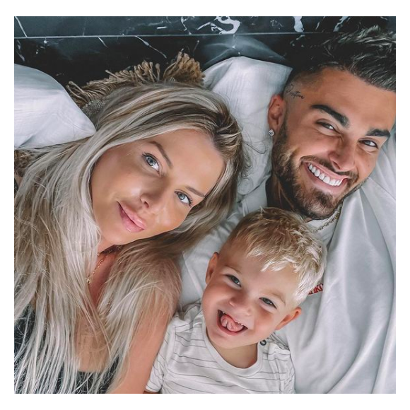 Jessica Thivenin avec son mari Thibault Garcia et leur fils Maylone - Instagram