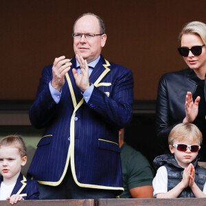 Le prince Albert II et la princesse Charlène de Monaco avec leurs enfants le prince Jacques de Monaco et la princesse Gabriella de Monaco lors de la 9ème édition du Tournoi Sainte Dévote de Rugby au Stade Louis II à Monaco, le 11 mai 2019. © Claudia Albuquerque/Bestimage 