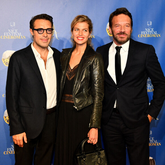 Nicolas Bedos, Pauline Desmonts et Samuel Le Bihan - Soirée d'ouverture de la 3e édition du Festival Cinéroman au cinéma Pathé Gare du Sud à Nice. Le 20 octobre 2021. © Bruno Bebert / Bestimage