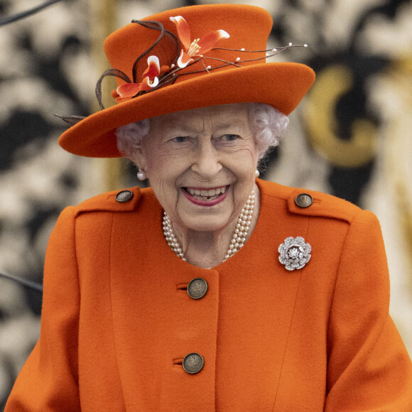 La reine Elisabeth II d'Angleterre au lancement du Queen's Baton, relais des Jeux du Commonwealth 2022, au palais de Buckingham à Londres, Royaume Uni, le 7, 2021.