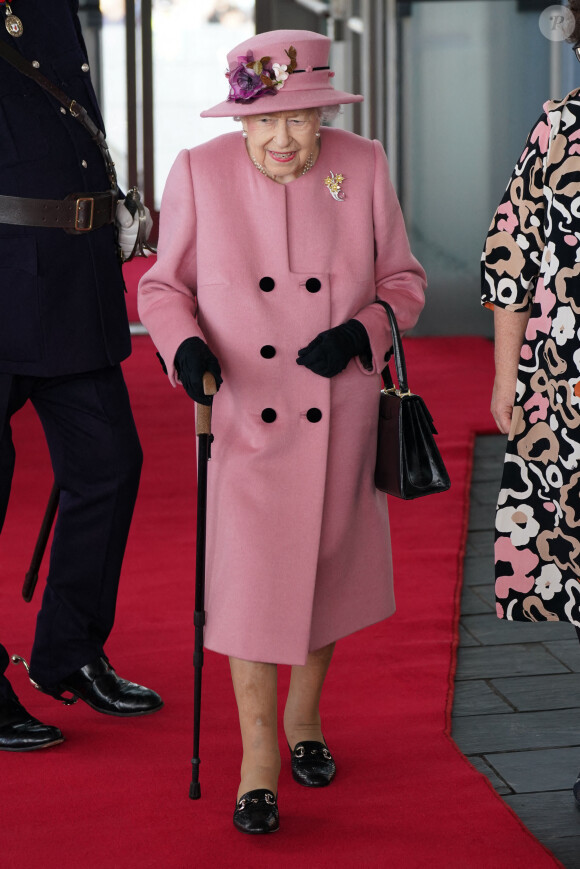 La reine Elisabeth II d'Angleterre assiste à la cérémonie d'ouverture de la sixième session du Senedd à Cardiff, Royaume Uni, 14 octobre 2021. 